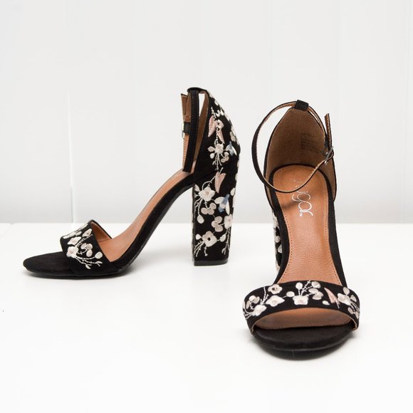 Sugar Shoes - Sugar Slick Embroidered Floral Chunky Heel Sandals